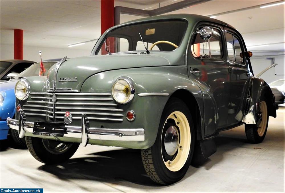 Oldtimer Renault 4 CV R 1060 Limousine