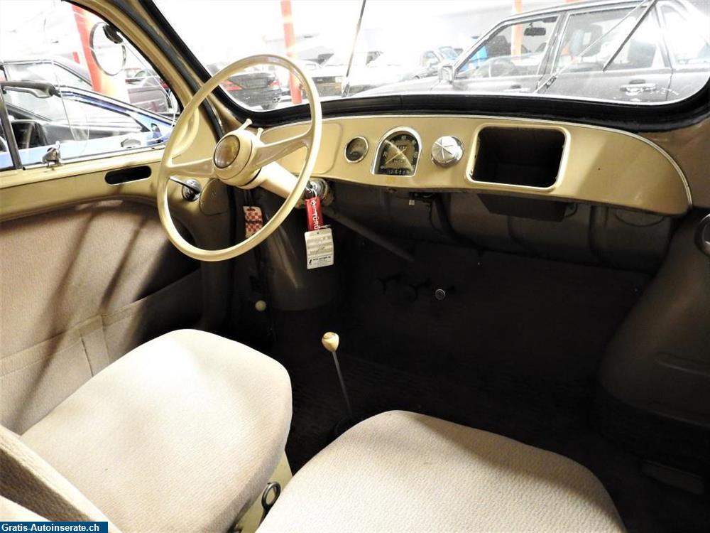 Bild 10: Oldtimer Renault 4 CV R 1060 Limousine