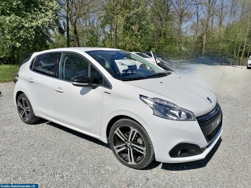 Bild 2: Occasion Peugeot 208  GT Line 1.2 VTI active Limousine