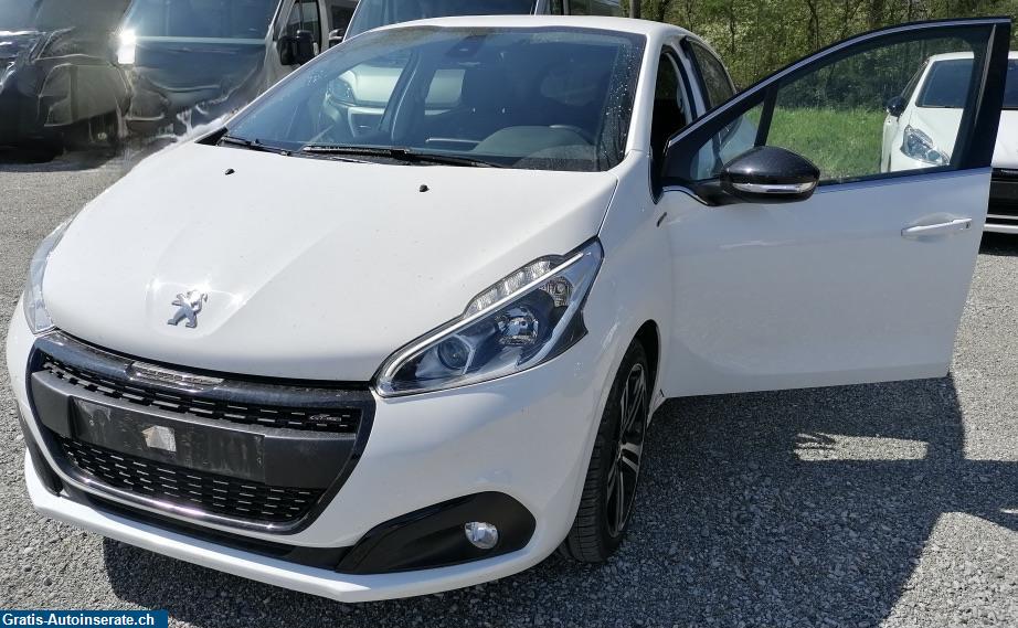 Bild 3: Occasion Peugeot 208  GT Line 1.2 VTI active Limousine