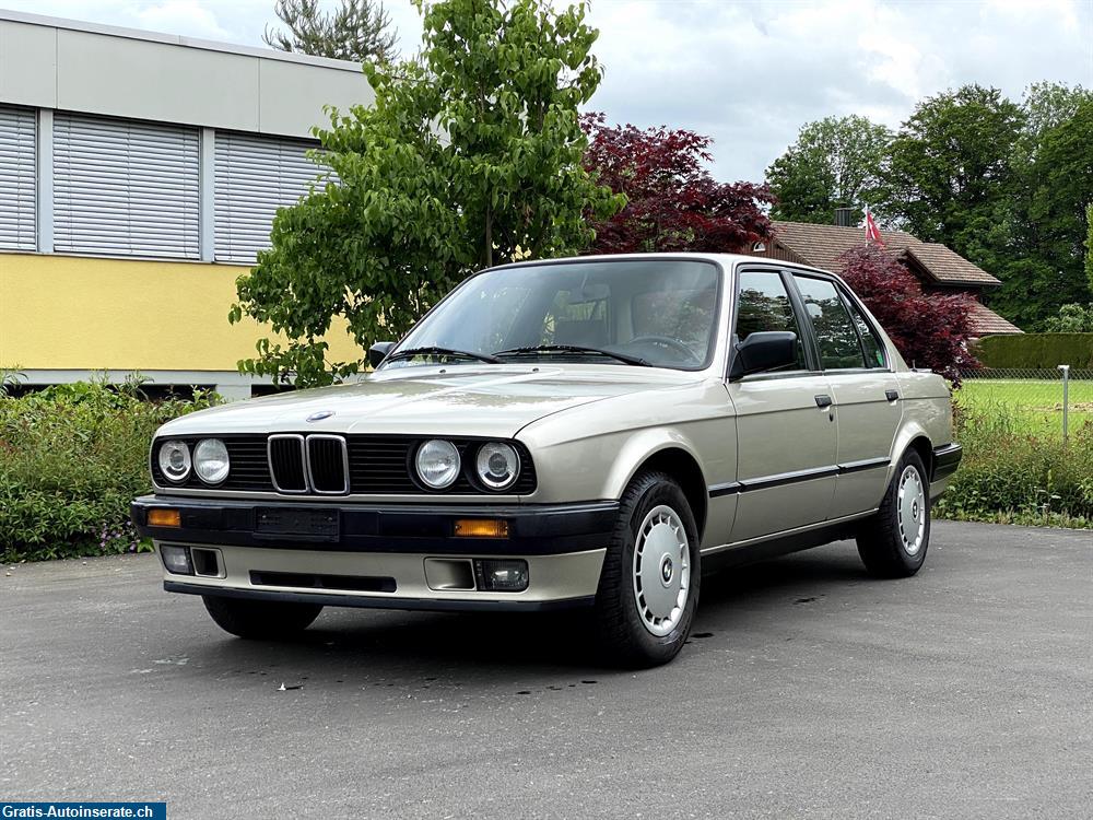 Oldtimer BMW E30 325i Limousine