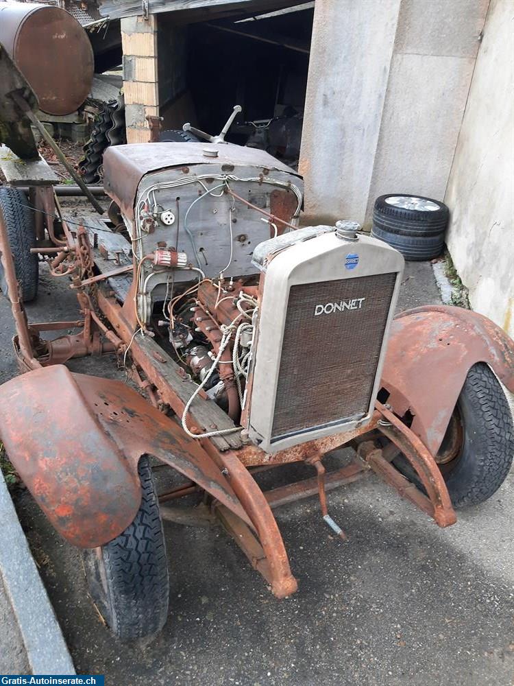Oldtimer Dacia Donet Geländewagen