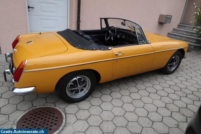 Bild 4: Oldtimer Mg MGB Cabrio