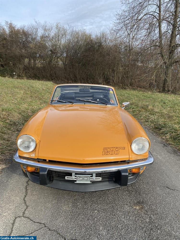 Bild 6: Oldtimer Triumph Spitfire 1500 Cabrio
