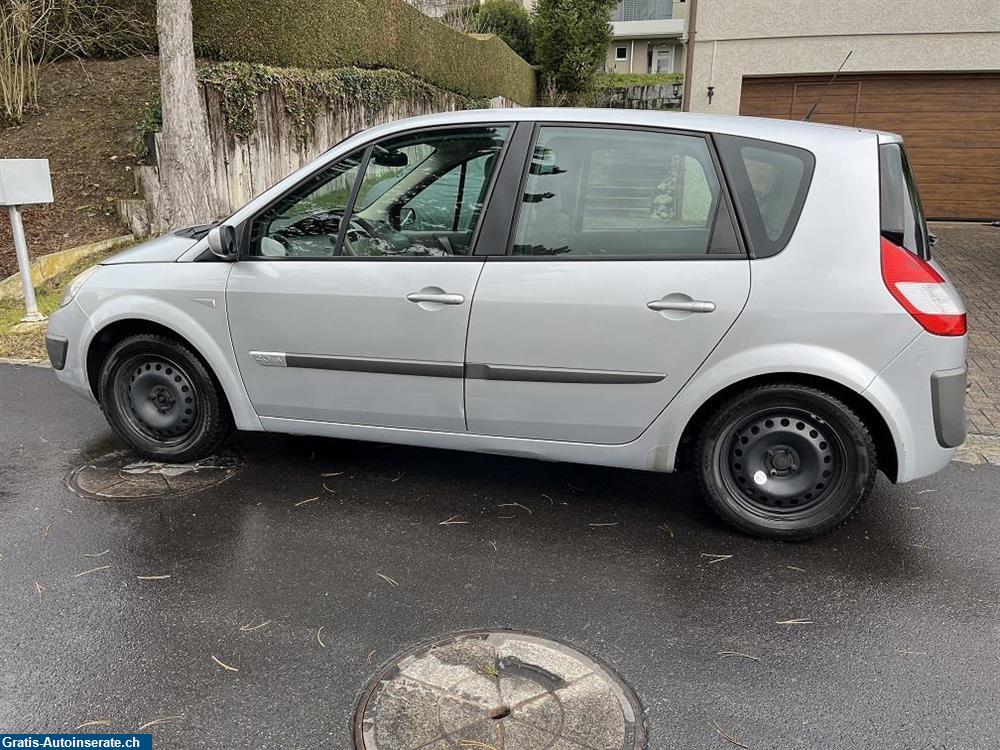Bild 10: Vorführwagen Renault Renault Scenic Minivan mit Anhängehaken, 8-fach bereift Minivan