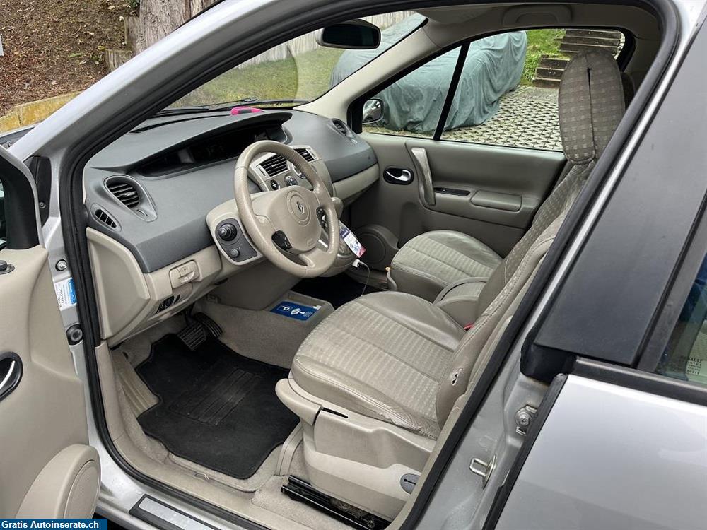 Bild 3: Vorführwagen Renault Renault Scenic Minivan mit Anhängehaken, 8-fach bereift Minivan