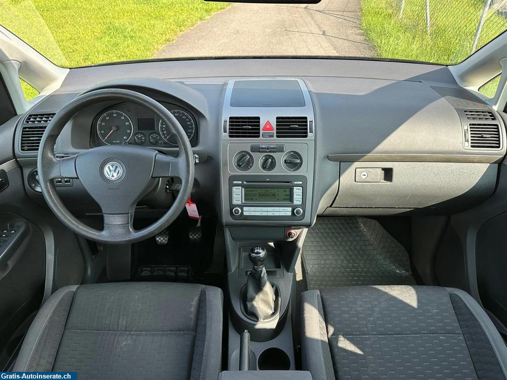 Bild 6: Occasion VW Touran 1.4 TSI Highline DSG Minivan