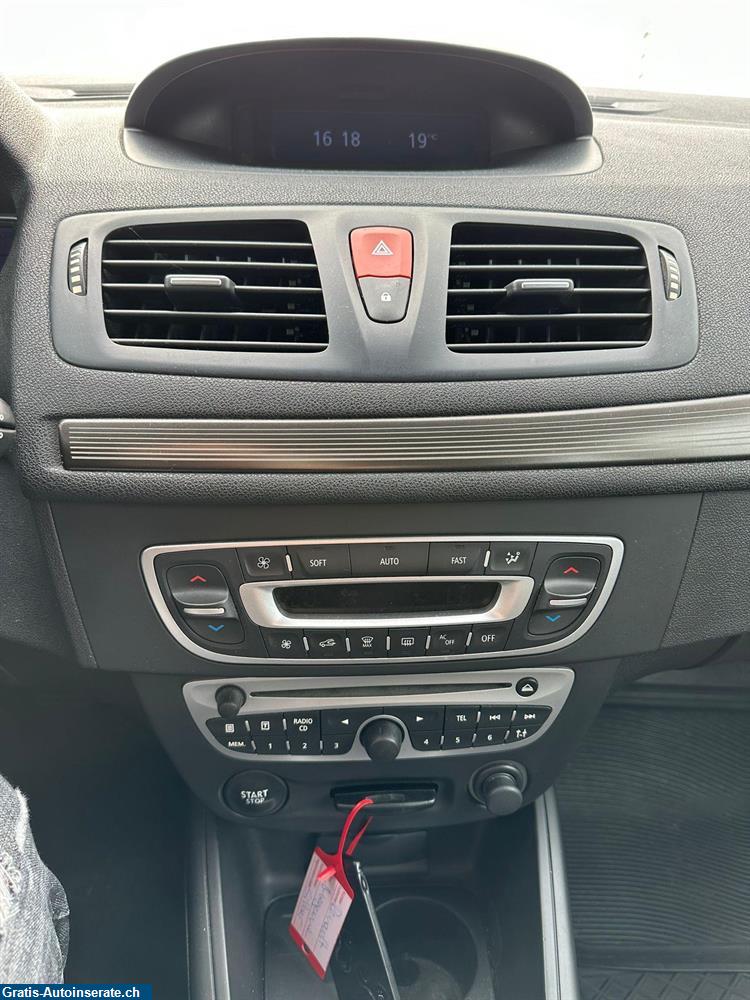 Bild 12: Occasion Renault Mégane 1.6 16V Dynamique Limousine