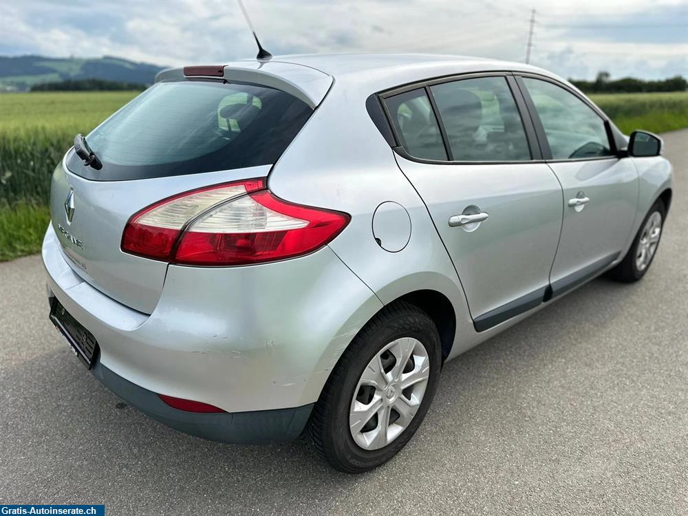 Bild 4: Occasion Renault Mégane 1.6 16V Dynamique Limousine