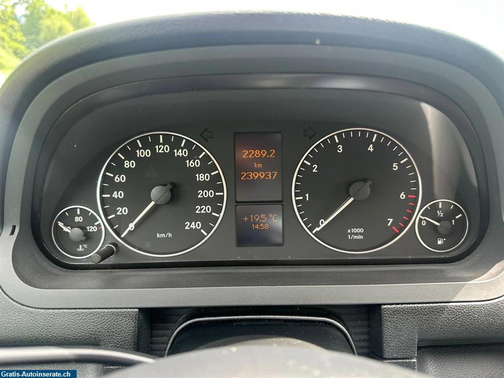 Bild 11: Occasion Mercedes-Benz A 180 (170) BlueEfficiency Elégance Limousine