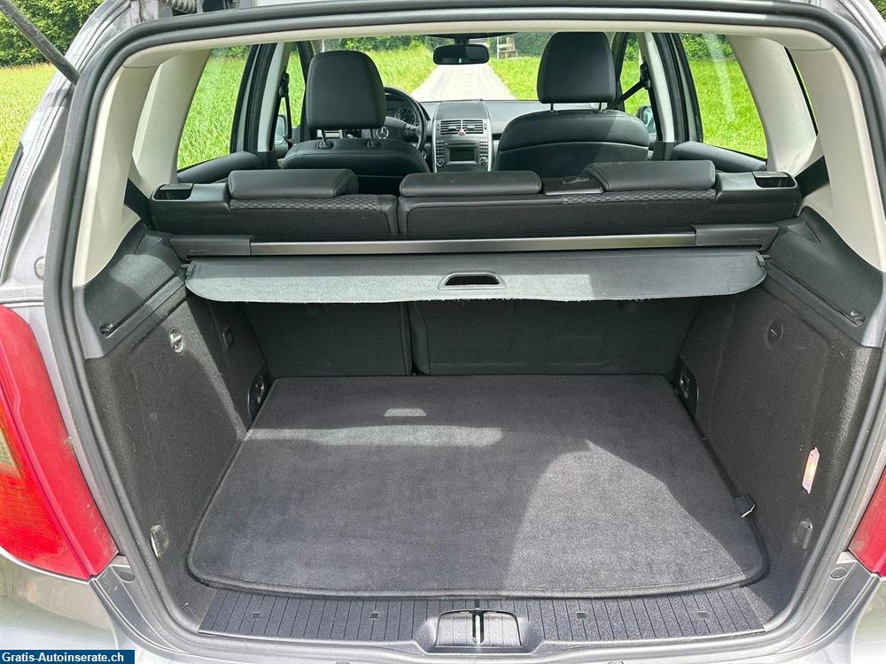 Bild 9: Occasion Mercedes-Benz A 180 (170) BlueEfficiency Elégance Limousine