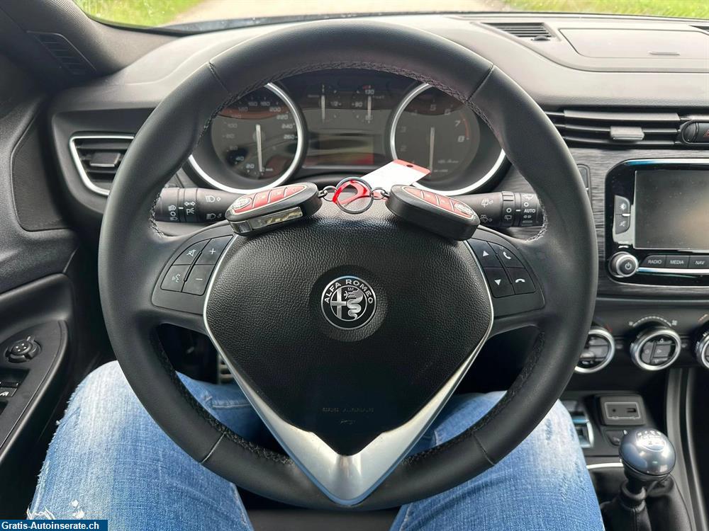 Bild 10: Occasion Alfa Romeo Giulietta 1.4 Turbo Sport Limousine