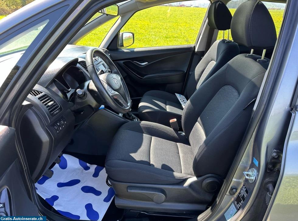 Bild 9: Occasion Hyundai iX20 1.6 Premium Minivan