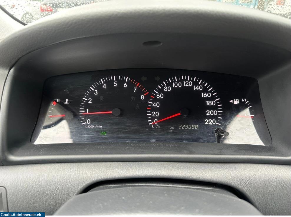 Bild 15: Occasion Toyota Corolla 1.6 Linea Terra Dynamic Limousine