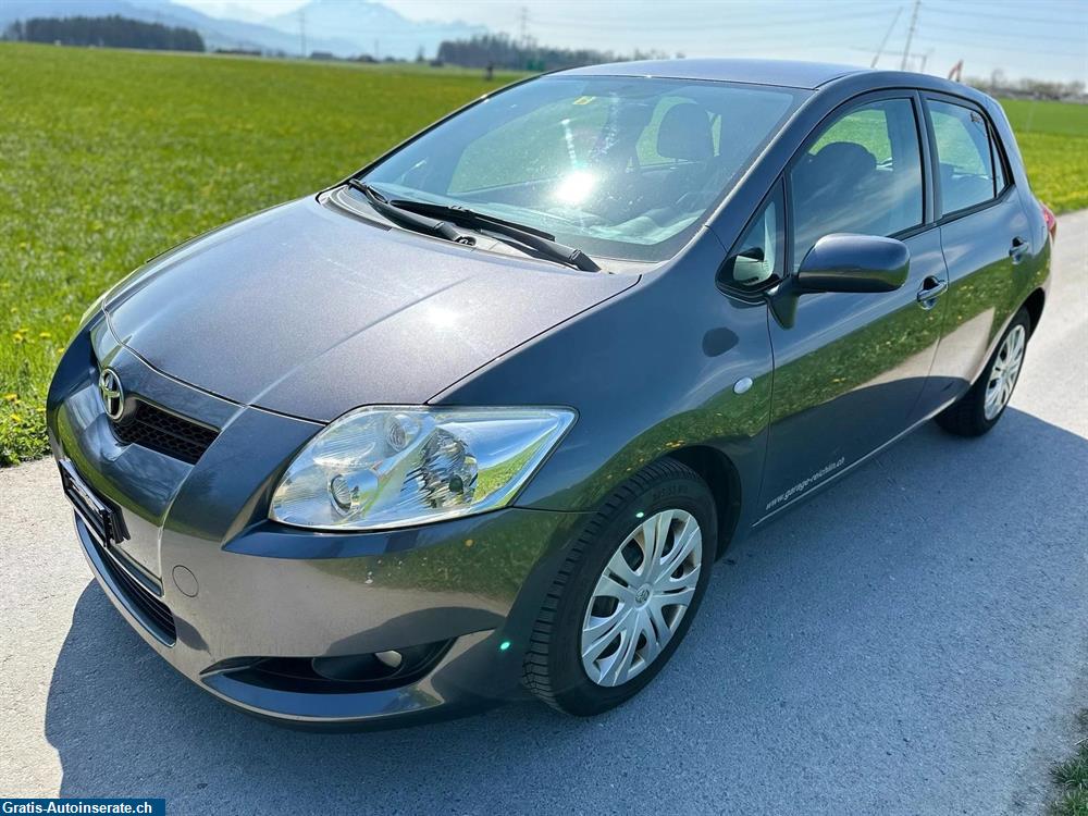 Bild 2: Occasion Toyota Auris 1.6 Style Limousine