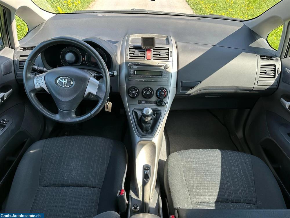 Bild 9: Occasion Toyota Auris 1.6 Style Limousine