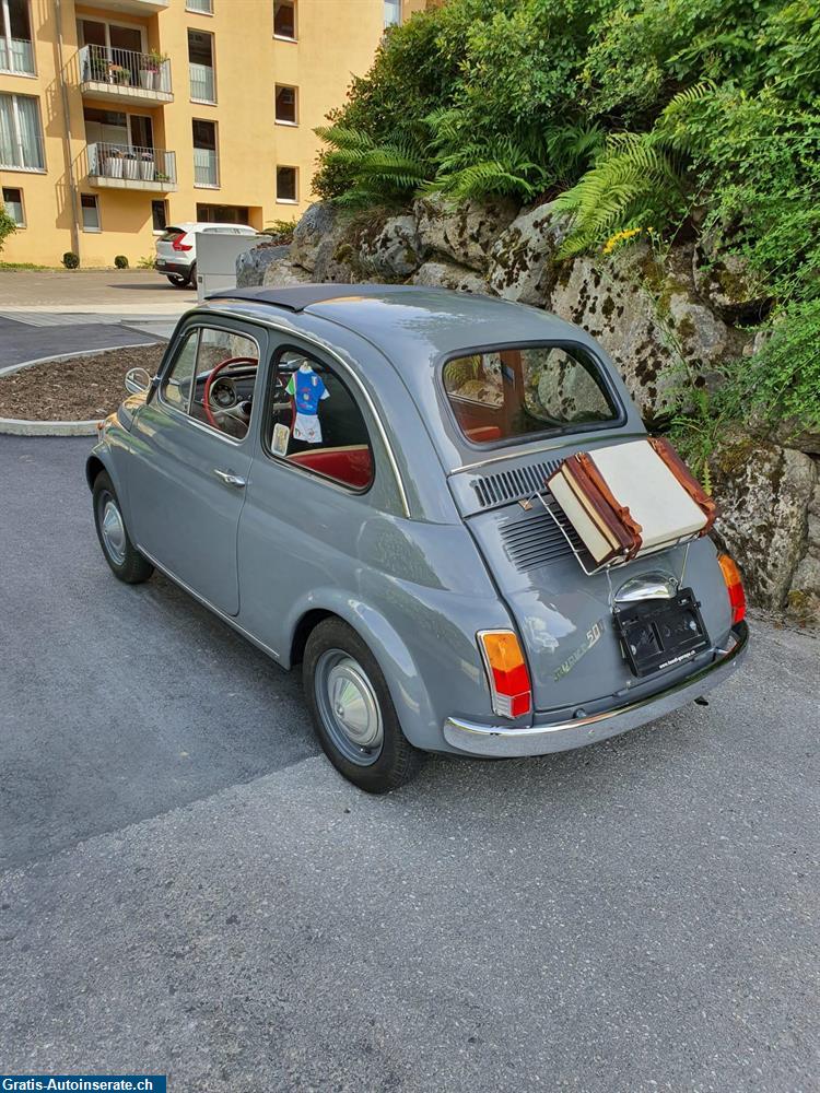 Bild 2: Oldtimer Fiat 500 Limousine
