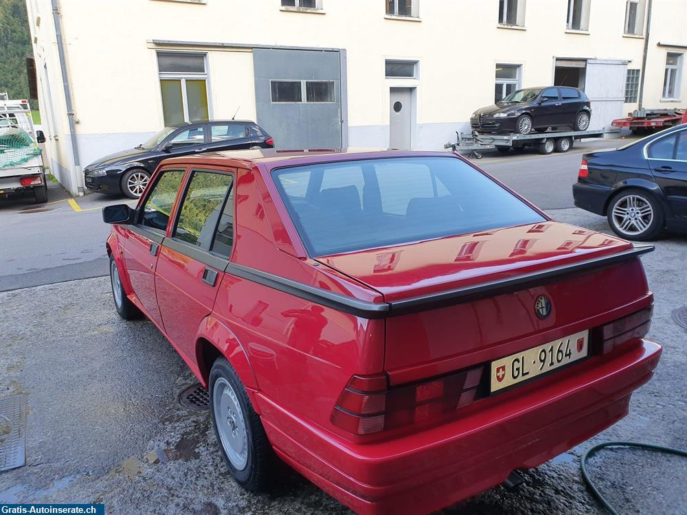 Bild 2: Oldtimer Alfa Romeo 75 Limousine