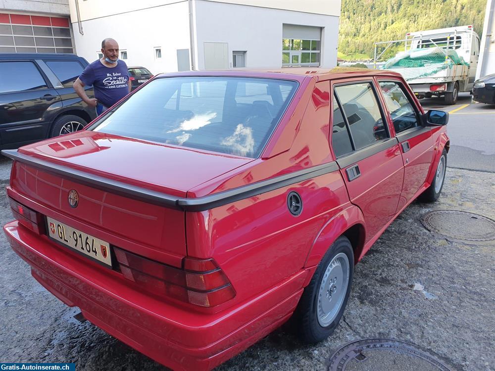Bild 3: Oldtimer Alfa Romeo 75 Limousine