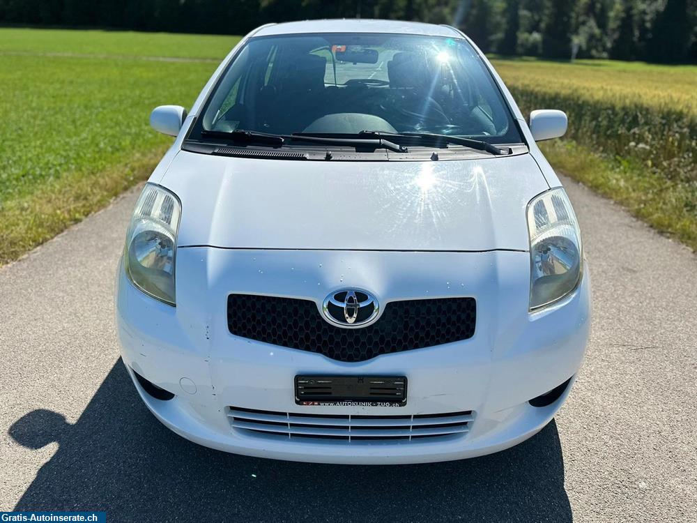 Bild 3: Occasion Toyota TOYOTA Yaris 1.3 Linea Luna Minivan