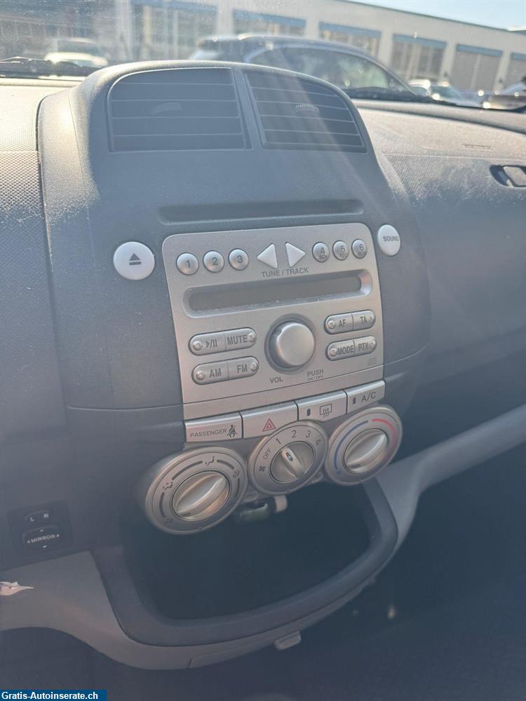 Bild 9: Occasion Daihatsu Sirion 1.0 eco-top Minivan