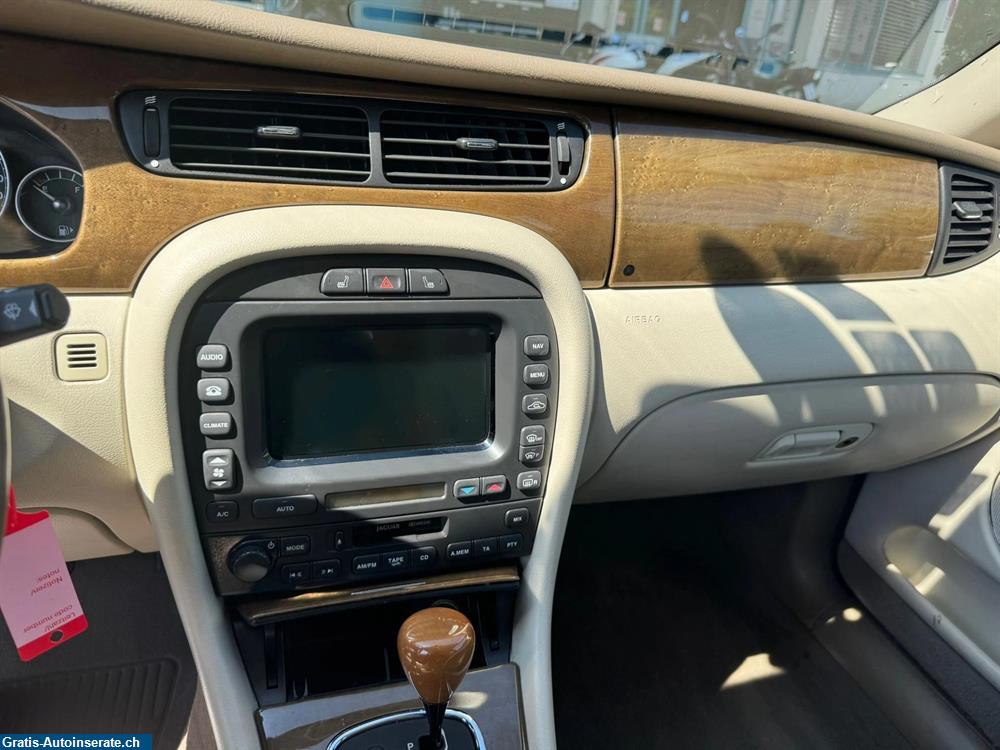 Bild 7: Occasion Jaguar X-Type 3.0 V6 Traction4 Executive Limousine