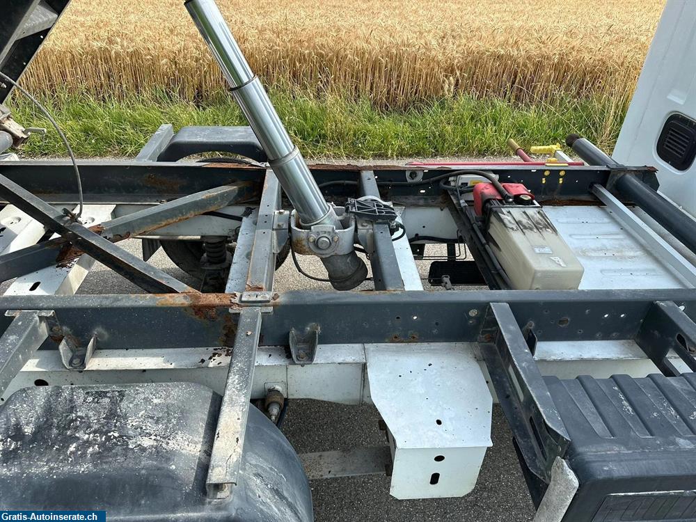 Bild 11: Occasion Renault Master T35 dCi130 L3 Anhänger