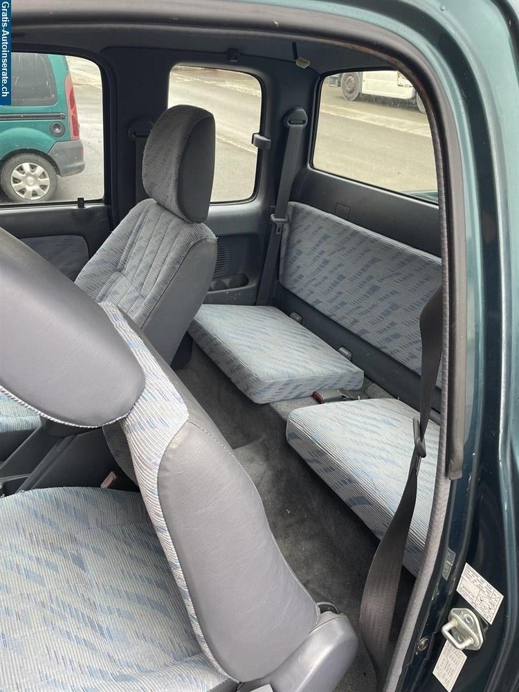 Bild 4: Occasion Toyota Hilux 4WD Lieferwagen