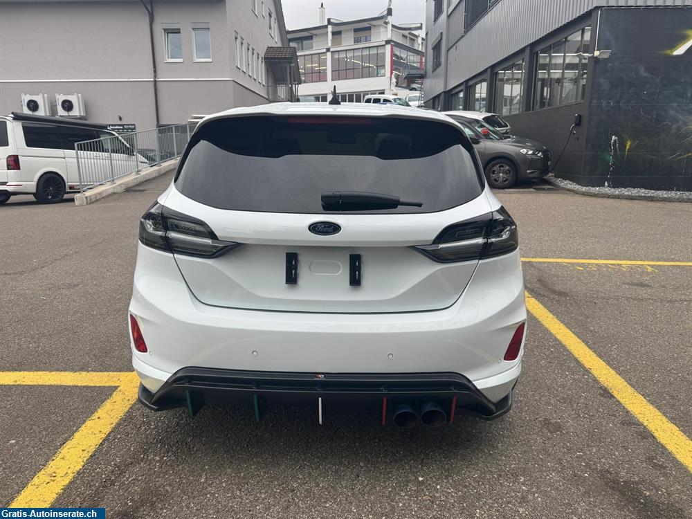 Bild 2: Occasion Ford Fiesta 1.5 ST Cabrio