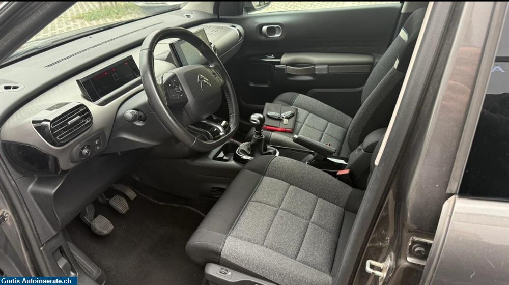 Bild 4: Jahreswagen Citroen C4 Cactus 1.2 Pure Tech Shine Kombi
