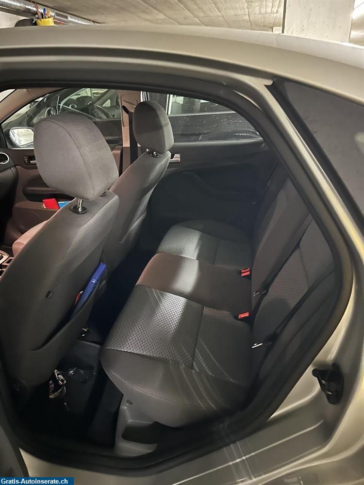 Bild 3: Occasion Ford Focus 2.0 16v Limousine