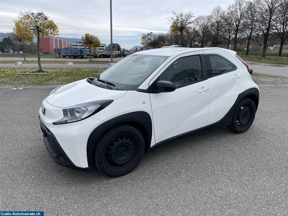Bild 2: Occasion Toyota Aygo X Limousine