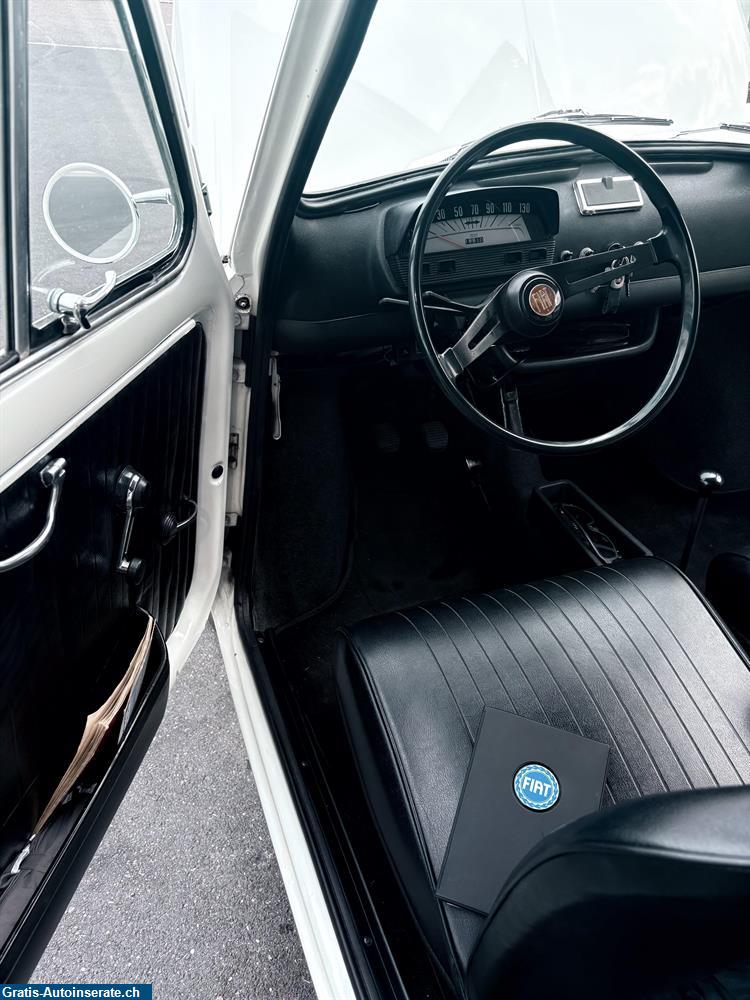Bild 5: Oldtimer Fiat 500L Limousine